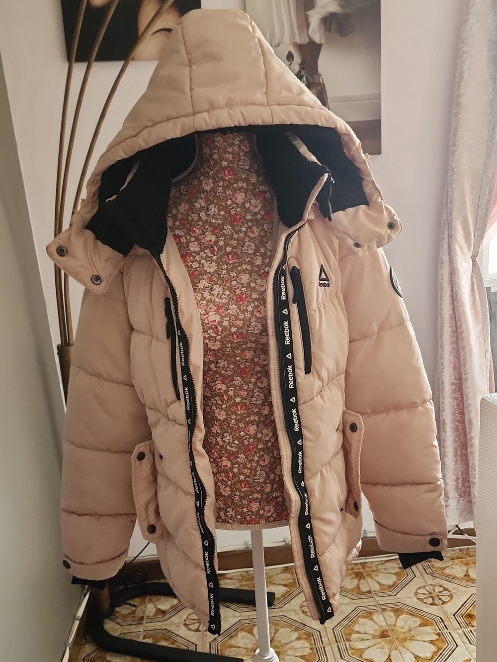 Reebok Beige Hooded Puffer Jacket with Black Trim